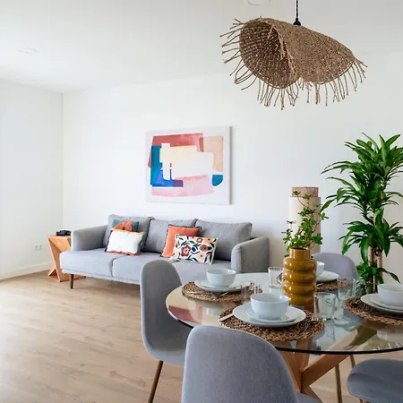Abora Views, With Terrace, Office And Free Parking For Temporary Daire *
