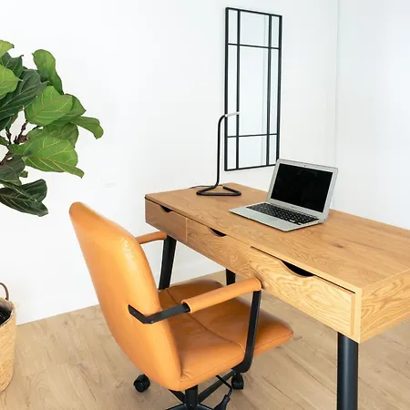 Abora Views, With Terrace, Office And Free Parking For Temporary شقة *